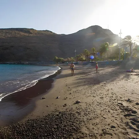 Miramar 2 Nyaraló *